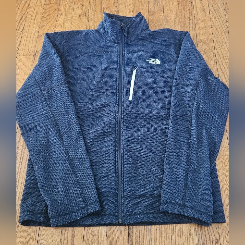 North Face Zip Up Men's Medium